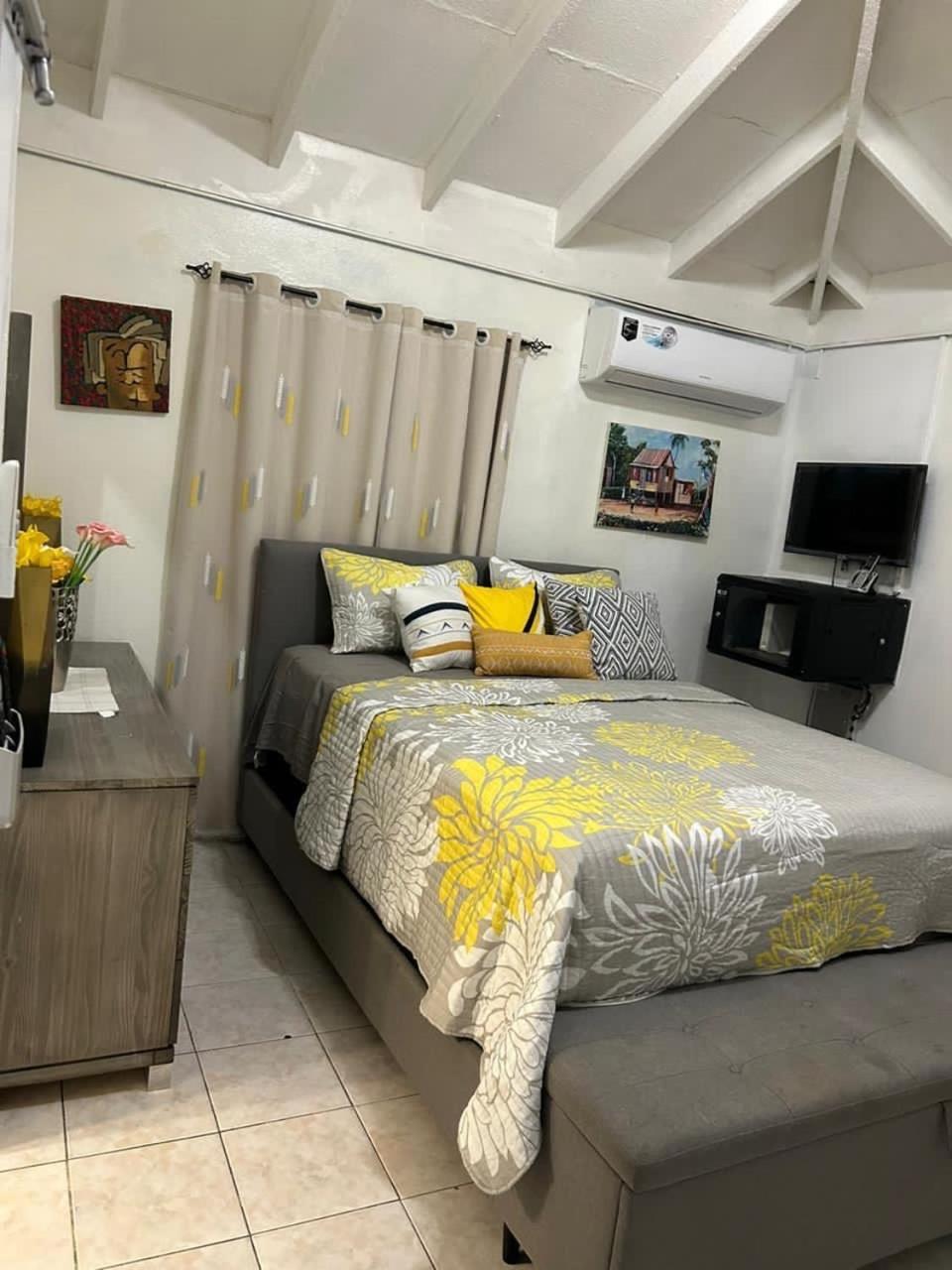 Beautiful Vacation Home Очо Риос Екстериор снимка